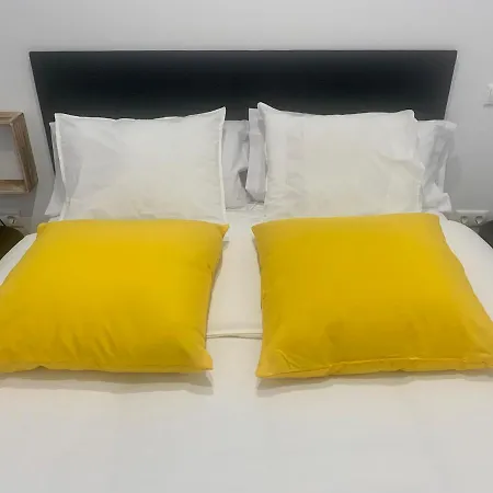 Puerta De 5 Callejon De Don Alvaro Касерес