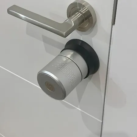 Puerta De 5 Callejon De Don Alvaro