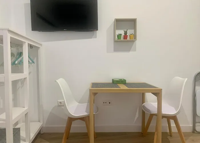 Puerta De 5 Callejon De Don Alvaro