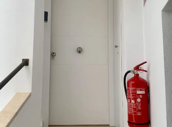 Puerta De 5 Callejon De Don Alvaro Apartmán