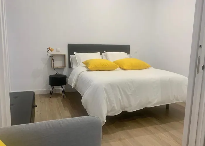 Puerta De 5 Callejon De Don Alvaro Apartmán